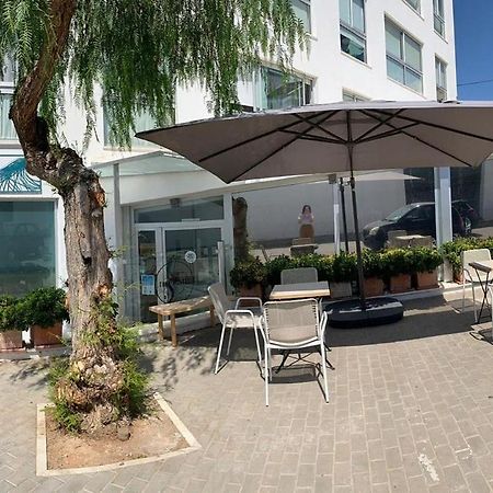Take Surf Hostel Conil Conil De La Frontera Exterior photo